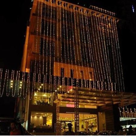 فندق ذا بيرل جراند دهرادون المظهر الخارجي الصورة
